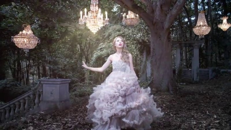 Taylor Swift — Commercial #2 — photo 21