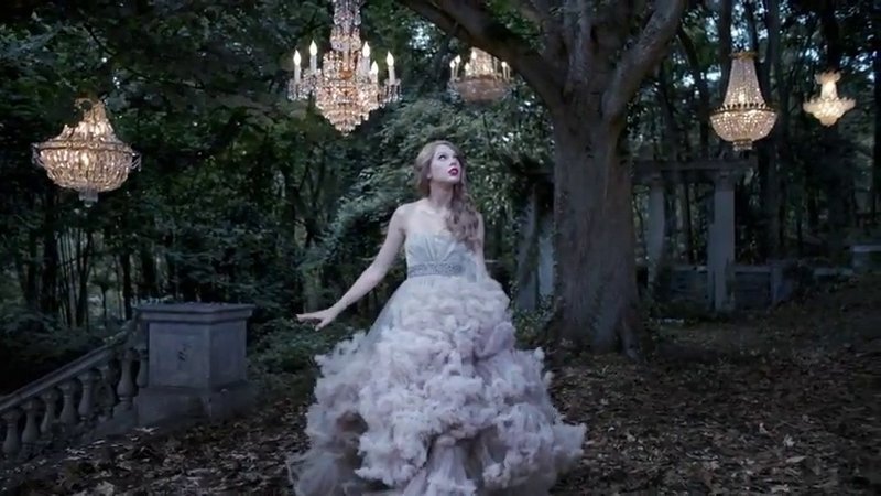 Taylor Swift — Commercial #2 — photo 23