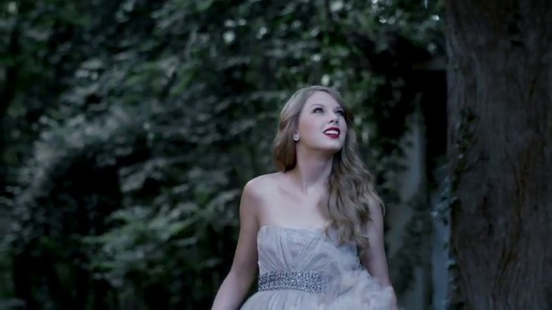 Taylor Swift — Commercial #2 — photo 24