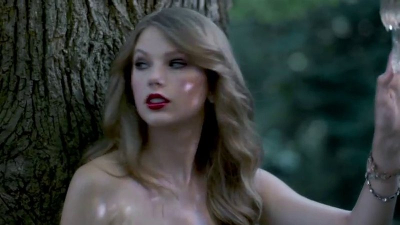 Taylor Swift — Commercial #2 — photo 30
