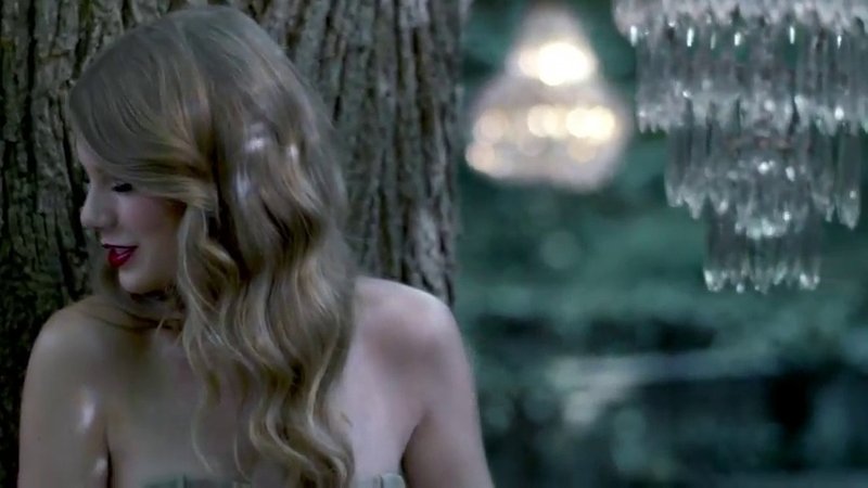 Taylor Swift — Commercial #2 — photo 34