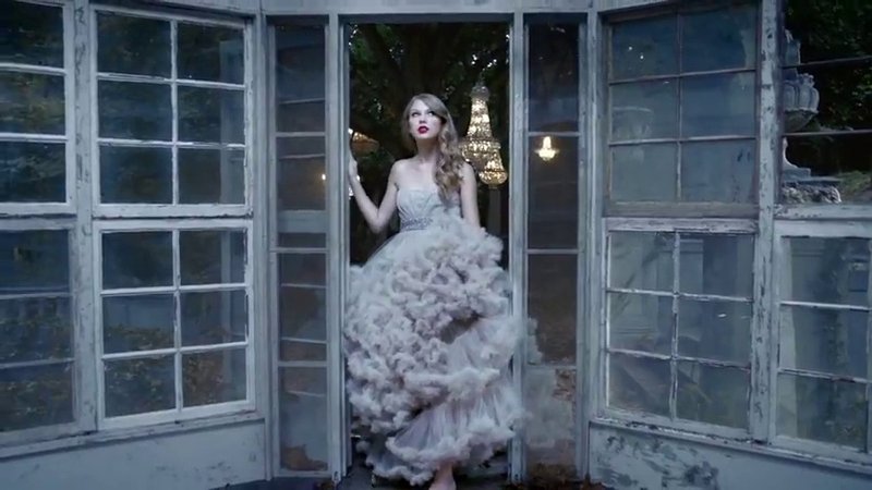 Taylor Swift — Commercial #2 — photo 40