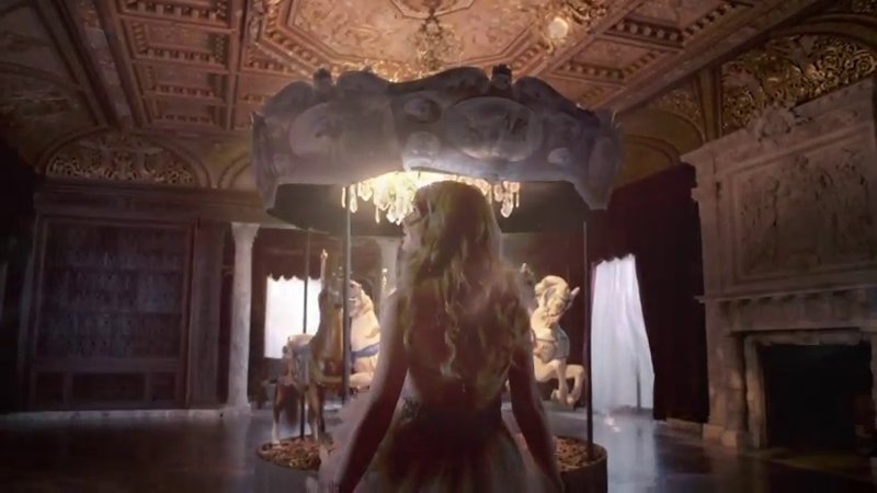 Taylor Swift — Commercial #3 — photo 10