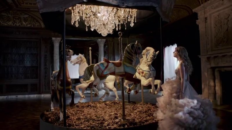 Taylor Swift — Commercial #3 — photo 20