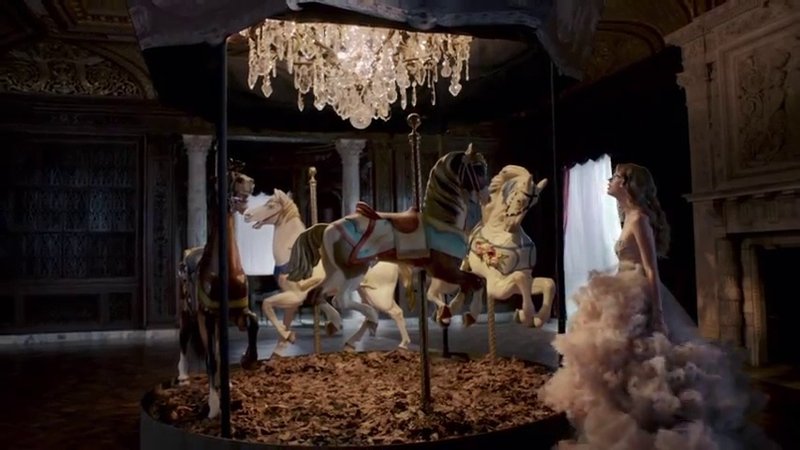 Taylor Swift — Commercial #3 — photo 21