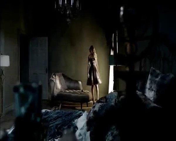 Taylor Swift — Commercial (Full Version) — photo 3