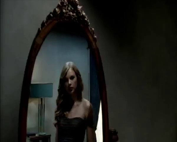 Taylor Swift — Commercial (Full Version) — photo 19