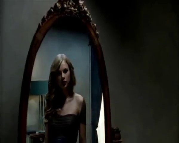 Taylor Swift — Commercial (Full Version) — photo 20