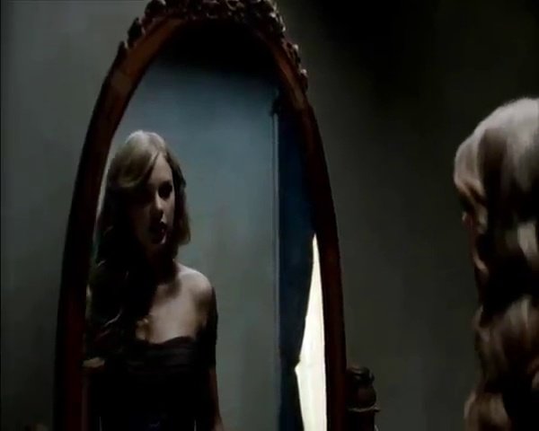 Taylor Swift — Commercial (Full Version) — photo 22