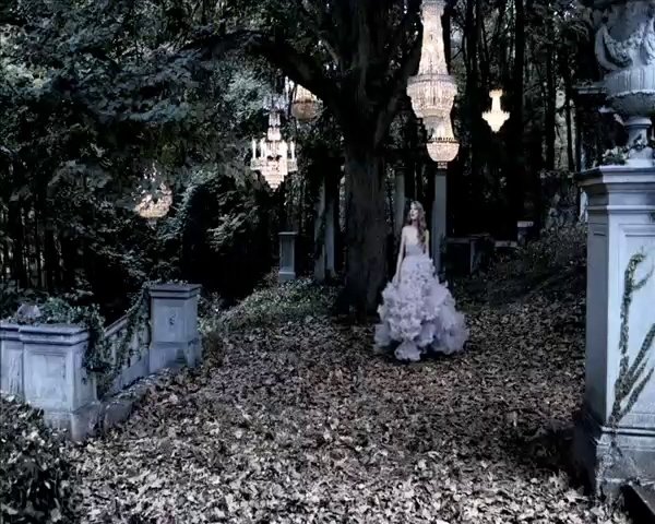 Taylor Swift — Commercial (Full Version) — photo 38