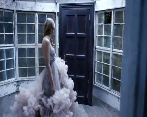 Taylor Swift — Commercial (Full Version) — photo 51