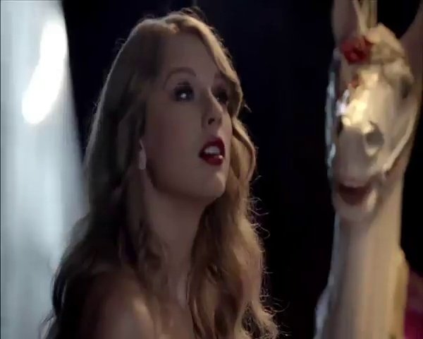Taylor Swift — Commercial (Full Version) — photo 58