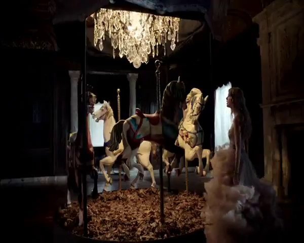 Taylor Swift — Commercial (Full Version) — photo 67