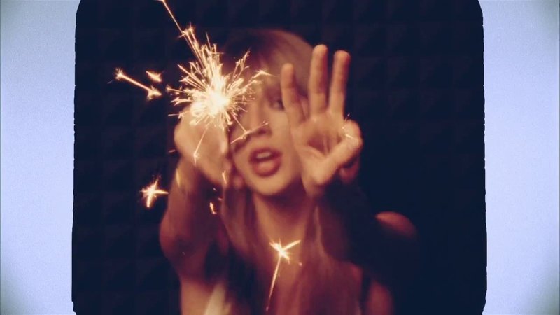 Taylor Swift — Commercial — photo 2