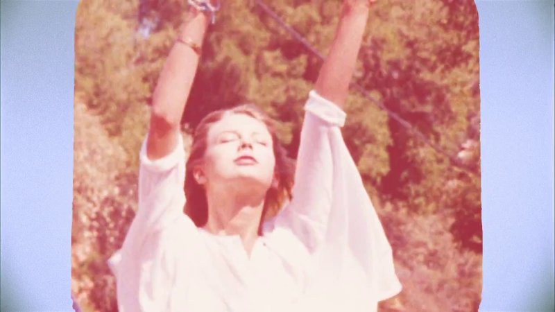 Taylor Swift — Commercial — photo 58