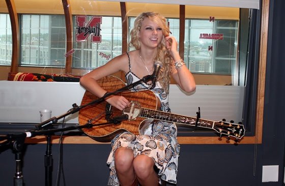 CMT radio studios