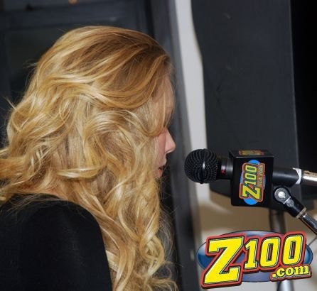 Taylor Swift — Z100 studio: Live Chat — photo 70