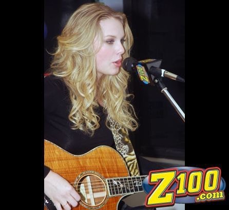 Taylor Swift — Z100 studio: Live Chat — photo 83