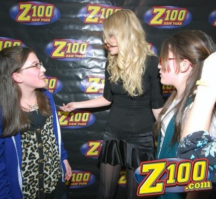 Taylor Swift — Z100 studio: Live Chat — photo 104