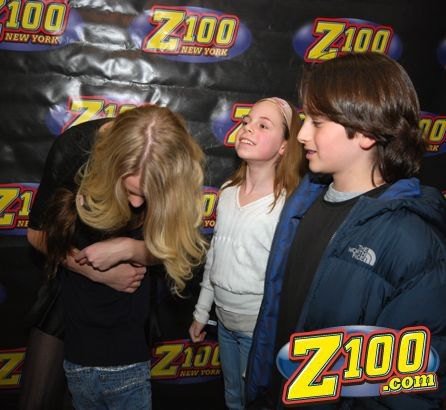 Taylor Swift — Z100 studio: Live Chat — photo 137