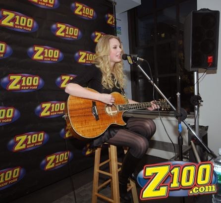 Taylor Swift — Z100 studio: Live Chat — photo 238