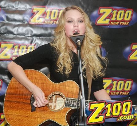 Taylor Swift — Z100 studio: Live Chat — photo 259