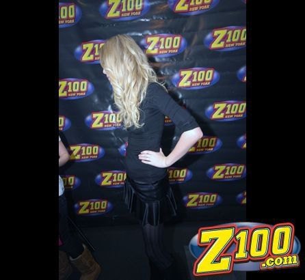 Taylor Swift — Z100 studio: Live Chat — photo 277